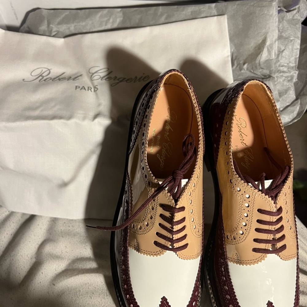 Size 36 Robert Clergerie -282600prune/Blanc/Tany DBL Verniprune item#3345548 - Picture 7 of 11